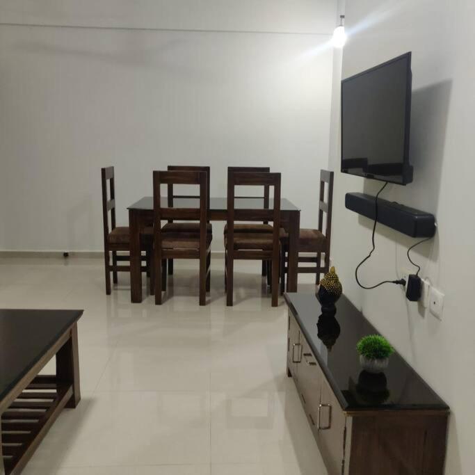 Kivi'S Kozy 2Bhk Luxurious Apartment Goa By Leela Homes อาร์โปรา ภายนอก รูปภาพ